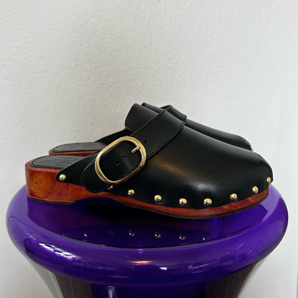 Classic clogs